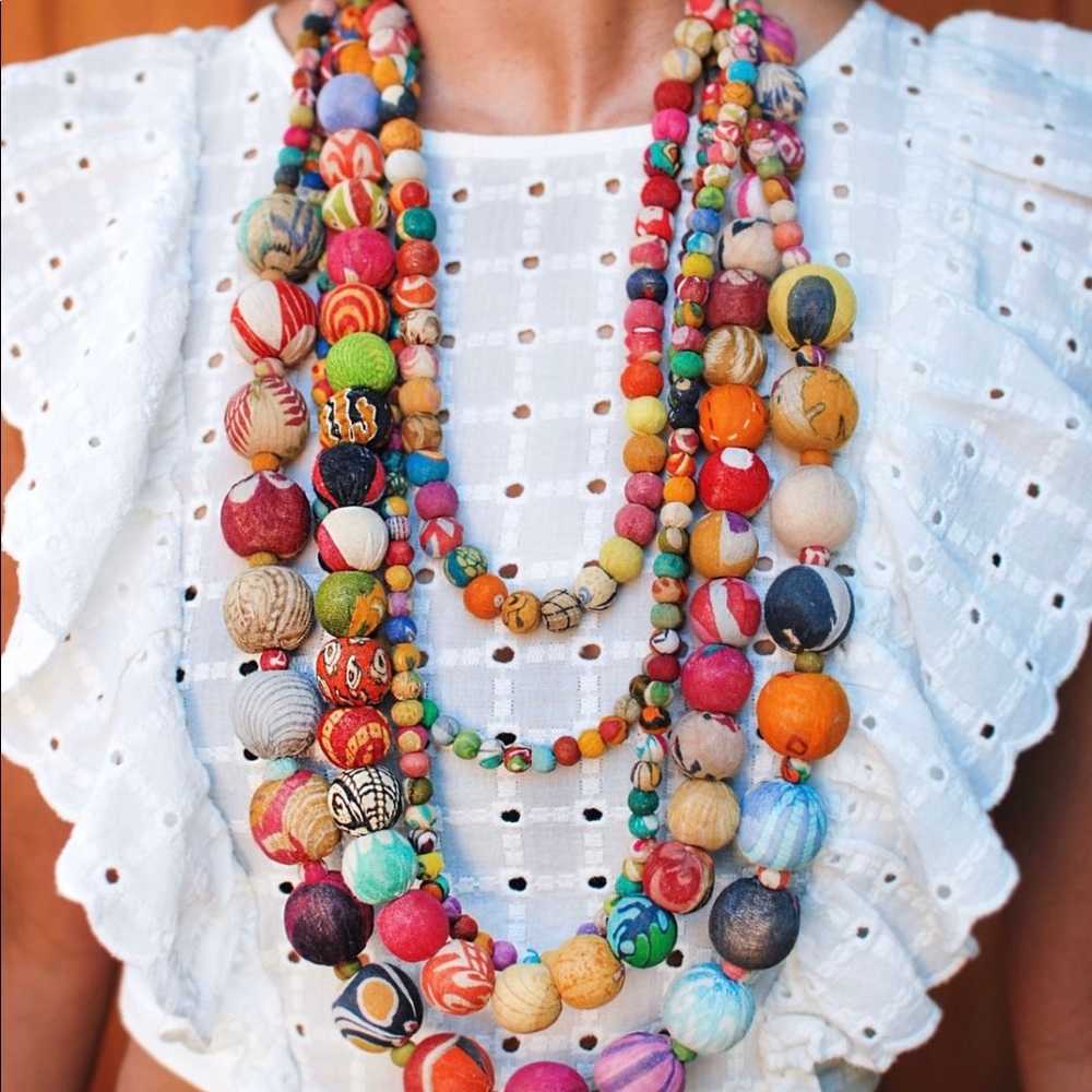 Love this look of stacked or layered jewelry